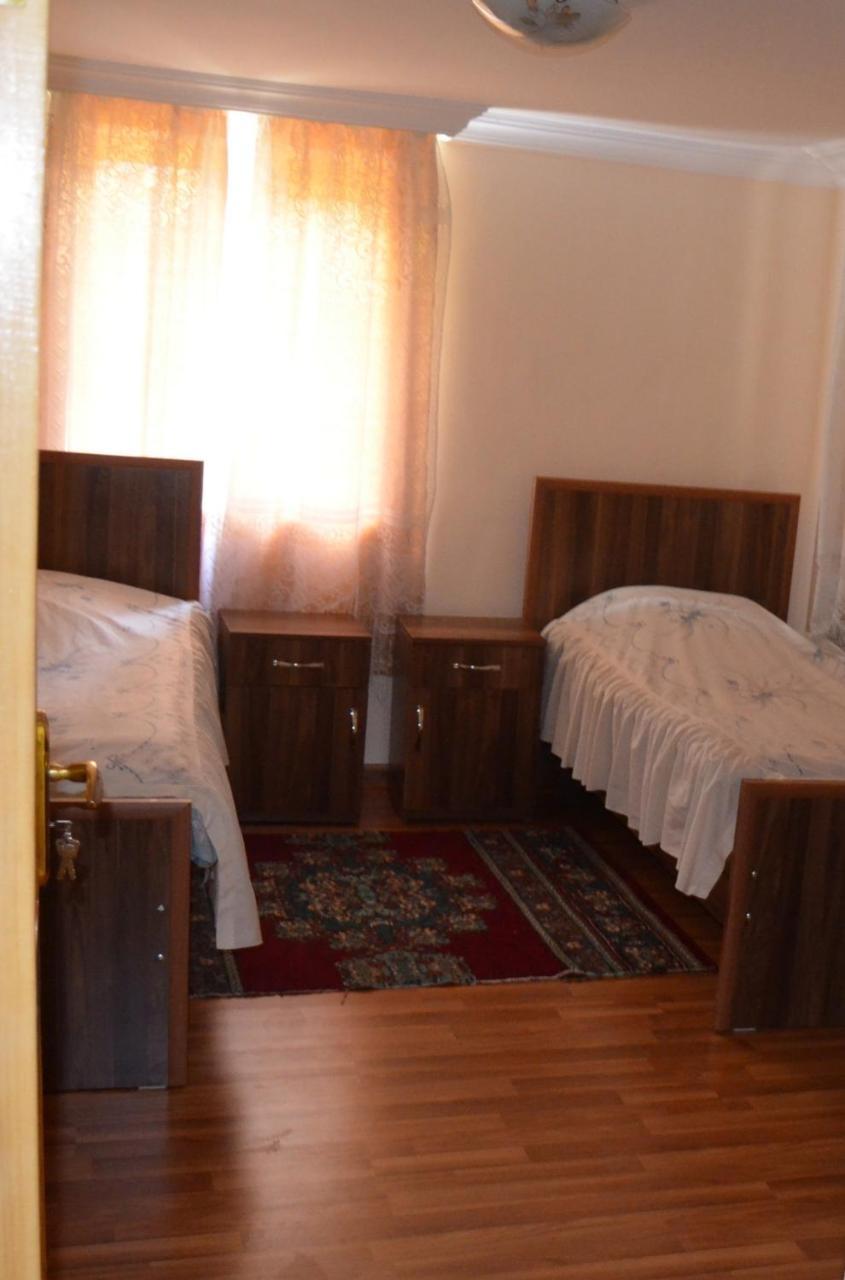 Nunu'S Guesthouse Цхалтубо Экстерьер фото