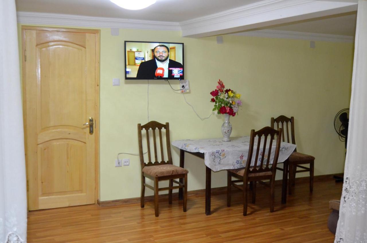 Nunu'S Guesthouse Цхалтубо Экстерьер фото